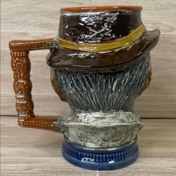 Vintage Italian RIP Vietata Hand Painted Mustache Man Beer Stein Mug - Picture 3 of 10